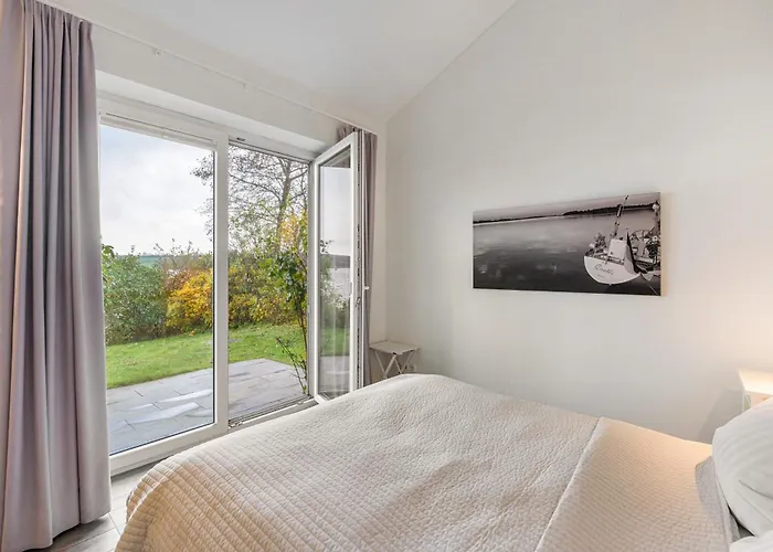 Brombeeruferhaus * Kosel